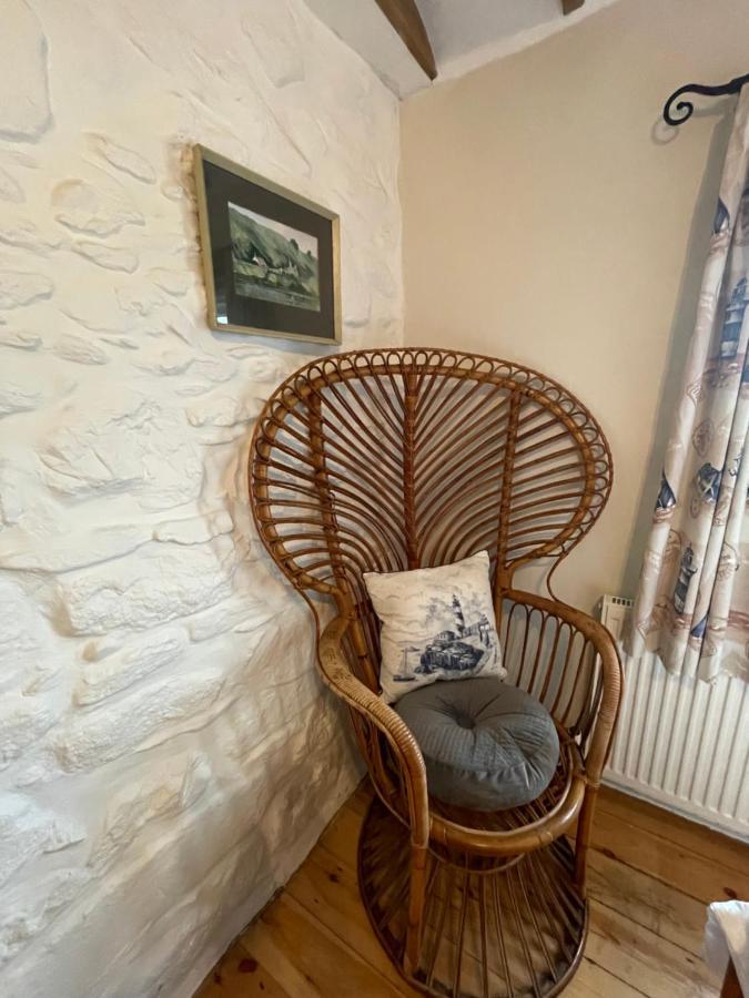 The Dairy @ Trefechan Wen Goodwick Bagian luar foto